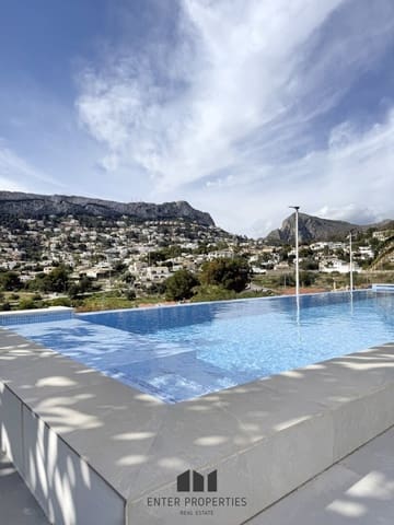 Chalet de 5 habitaciones en Gargasindi, Calpe / Calp en venta con piscina garaje - 1.200.000 € (Ref: 8879167)