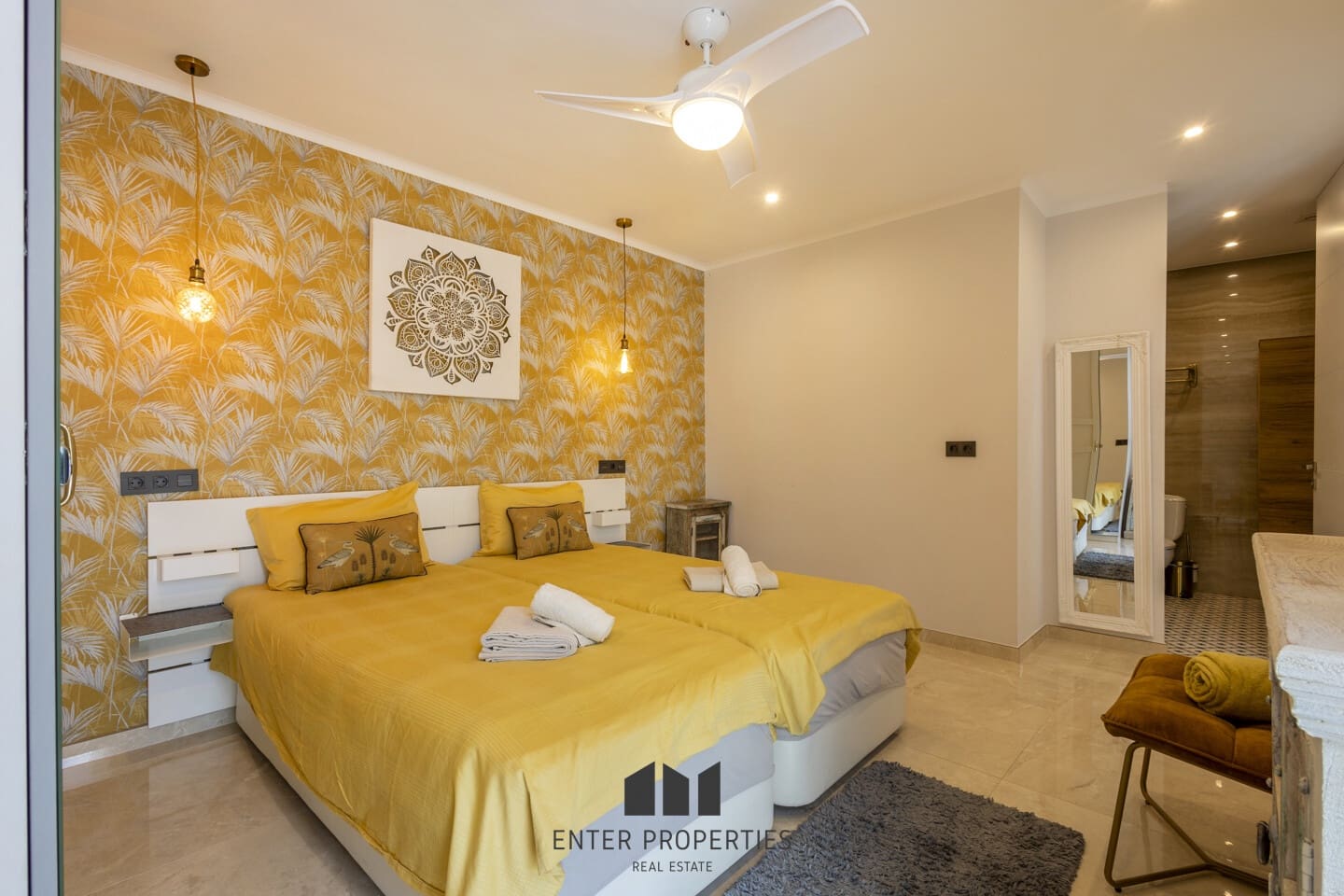 5 soveværelse Villa til salg i Calpe / Calp med swimmingpool garage - € 1.200.000 (Ref: 8879167)