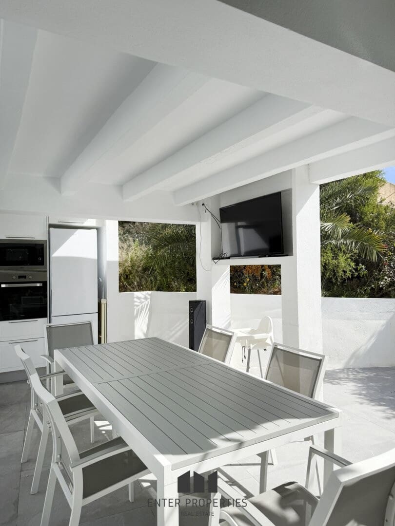 5 soveværelse Villa til salg i Calpe / Calp med swimmingpool garage - € 1.200.000 (Ref: 8879167)