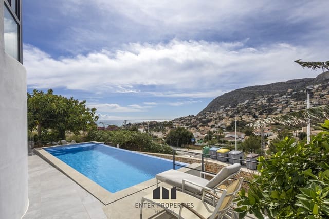 Chalet de 5 habitaciones en Gargasindi, Calpe / Calp en venta con piscina garaje - 1.200.000 € (Ref: 8879167)