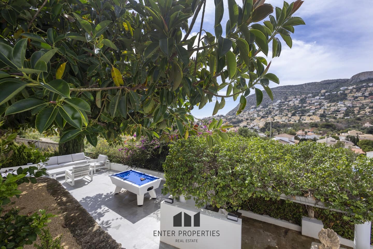 5 soveværelse Villa til salg i Calpe / Calp med swimmingpool garage - € 1.200.000 (Ref: 8879167)