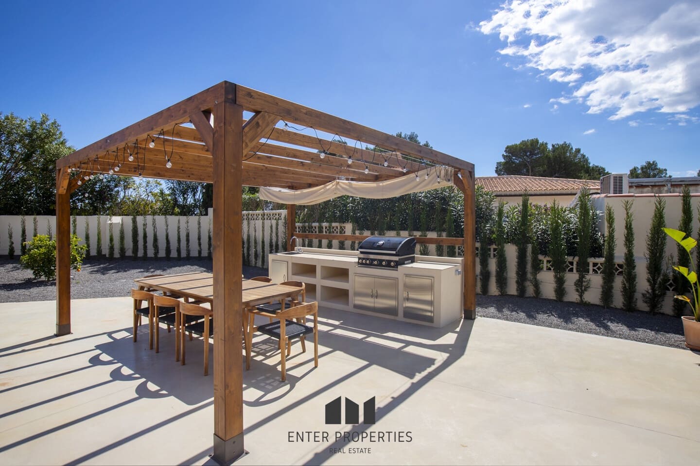 4 makuuhuone Huvila myytävänä paikassa Altea mukana uima-altaan - 1 390 000 € (Ref: 8910732)