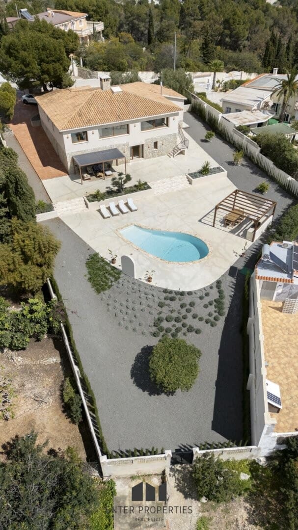 4 makuuhuone Huvila myytävänä paikassa Altea mukana uima-altaan - 1 390 000 € (Ref: 8910732)