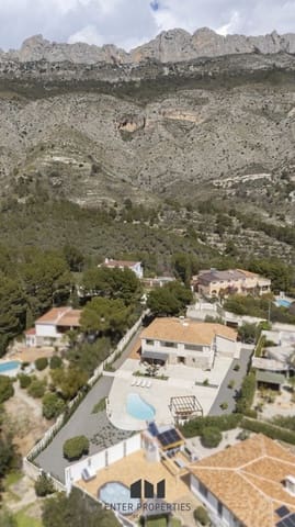 4 camera da letto Villa in vendita in Alhama Springs, Altea con piscina - 1.390.000 € (Rif: 8910732)