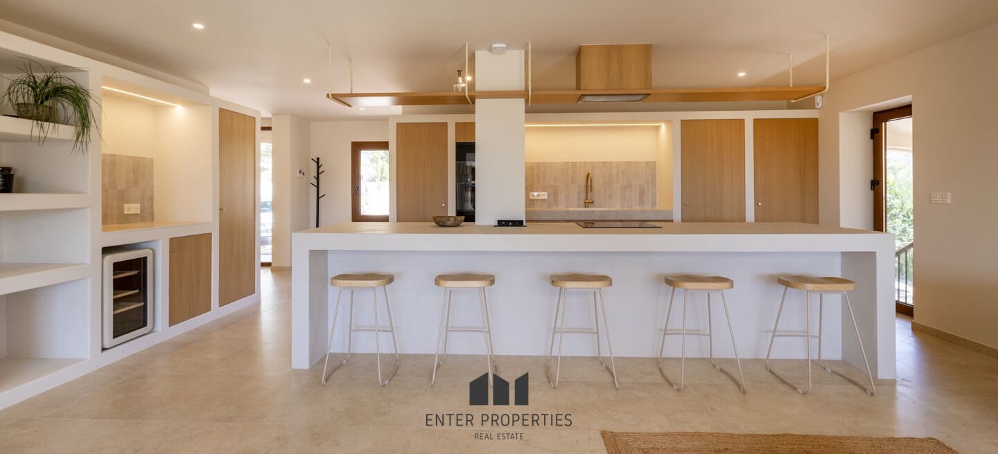 4 makuuhuone Huvila myytävänä paikassa Altea mukana uima-altaan - 1 390 000 € (Ref: 8910732)