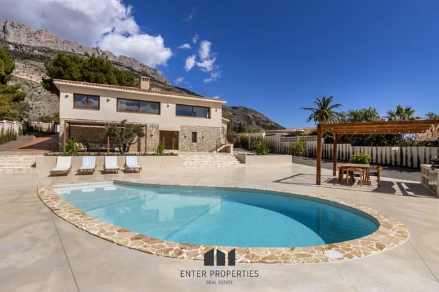 4 camera da letto Villa in vendita in Alhama Springs, Altea con piscina - 1.390.000 € (Rif: 8910732)