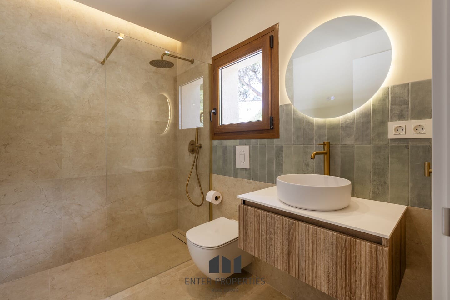 4 makuuhuone Huvila myytävänä paikassa Altea mukana uima-altaan - 1 390 000 € (Ref: 8910732)