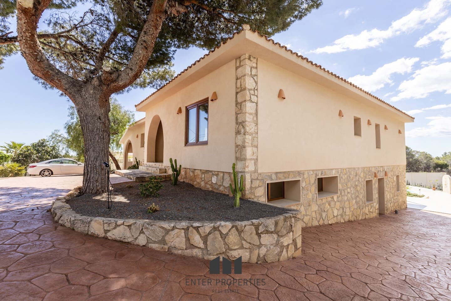 4 makuuhuone Huvila myytävänä paikassa Altea mukana uima-altaan - 1 390 000 € (Ref: 8910732)