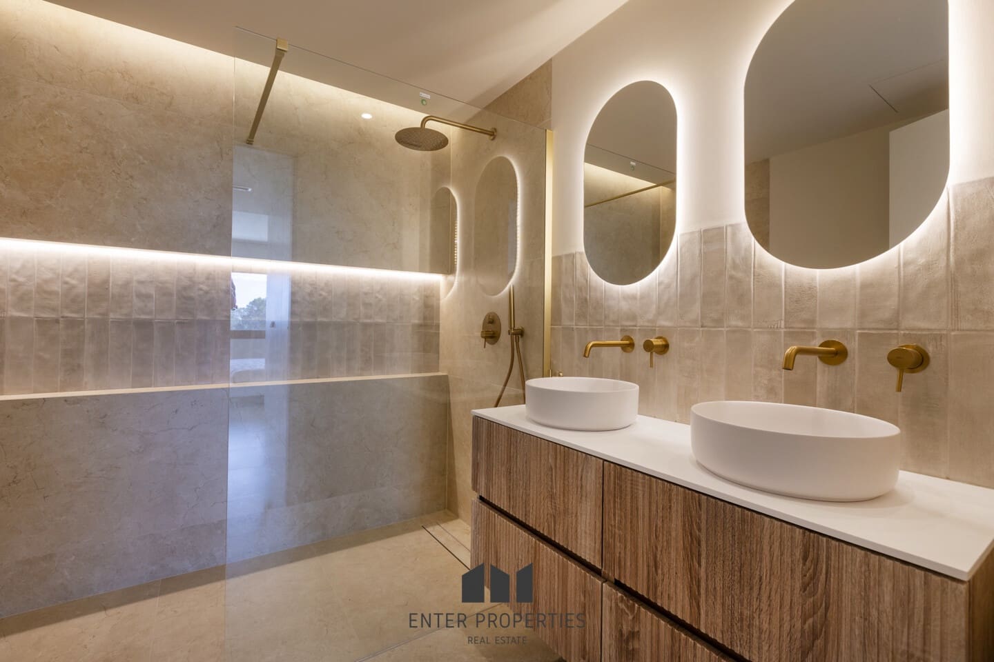 4 makuuhuone Huvila myytävänä paikassa Altea mukana uima-altaan - 1 390 000 € (Ref: 8910732)