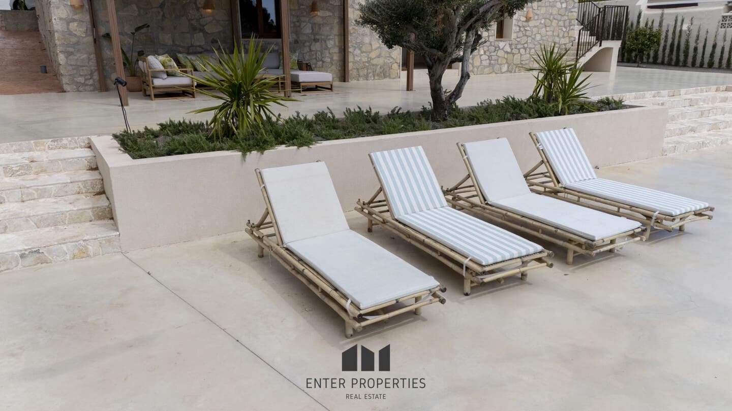 4 makuuhuone Huvila myytävänä paikassa Altea mukana uima-altaan - 1 390 000 € (Ref: 8910732)