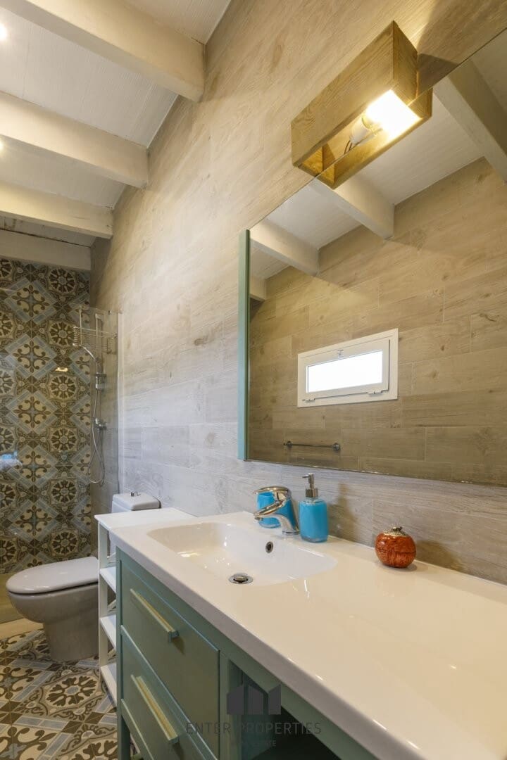 5 sypialnia Willa na sprzedaż w Calpe / Calp z basenem garażem - 635 000 € (Ref: 8920922)