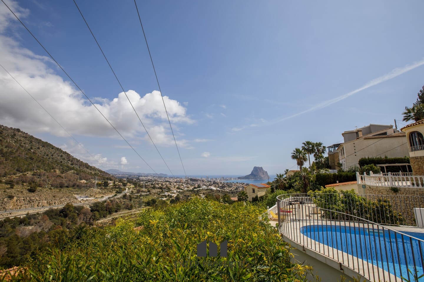 5 sypialnia Willa na sprzedaż w Calpe / Calp z basenem garażem - 635 000 € (Ref: 8920922)