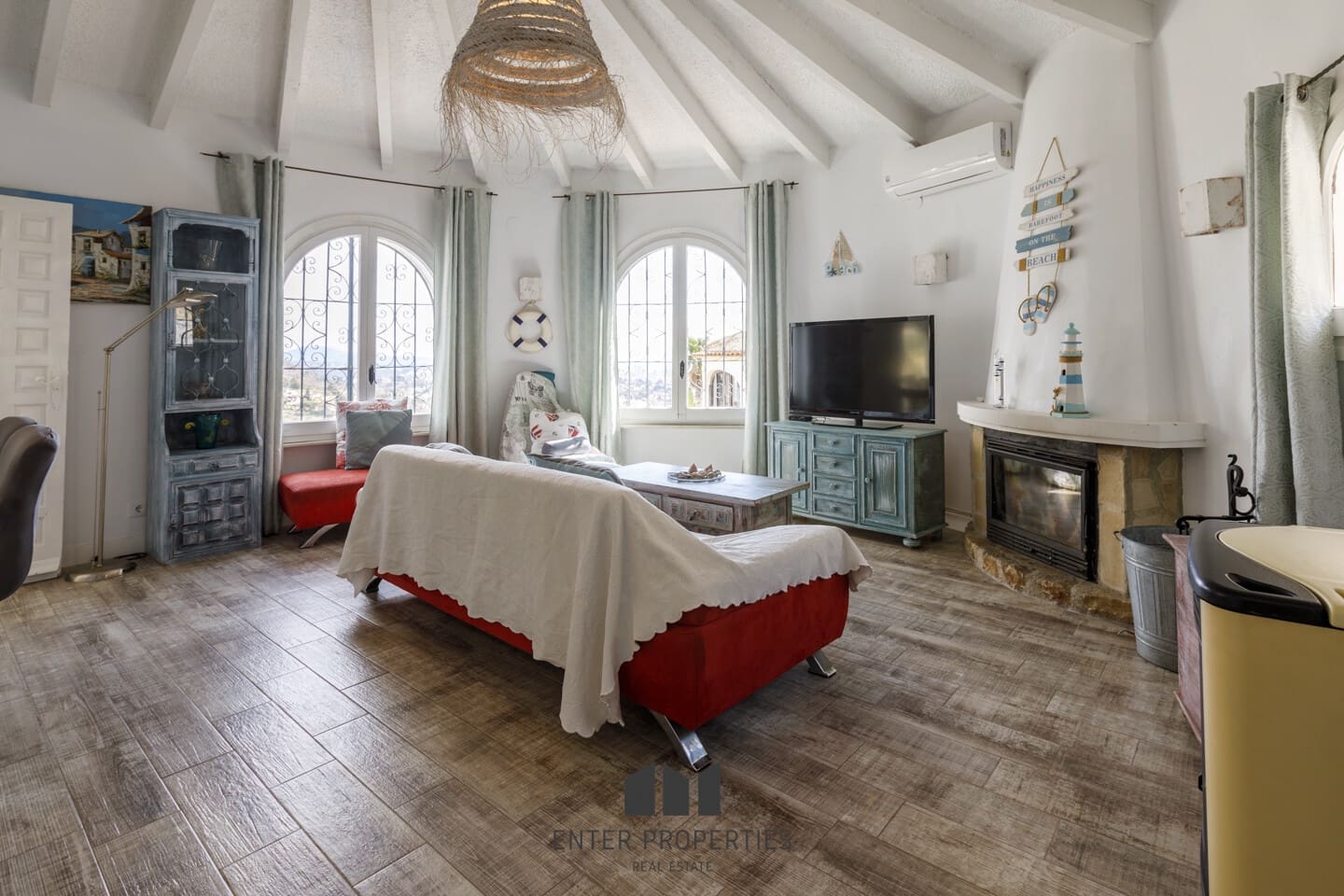 5 sypialnia Willa na sprzedaż w Calpe / Calp z basenem garażem - 635 000 € (Ref: 8920922)