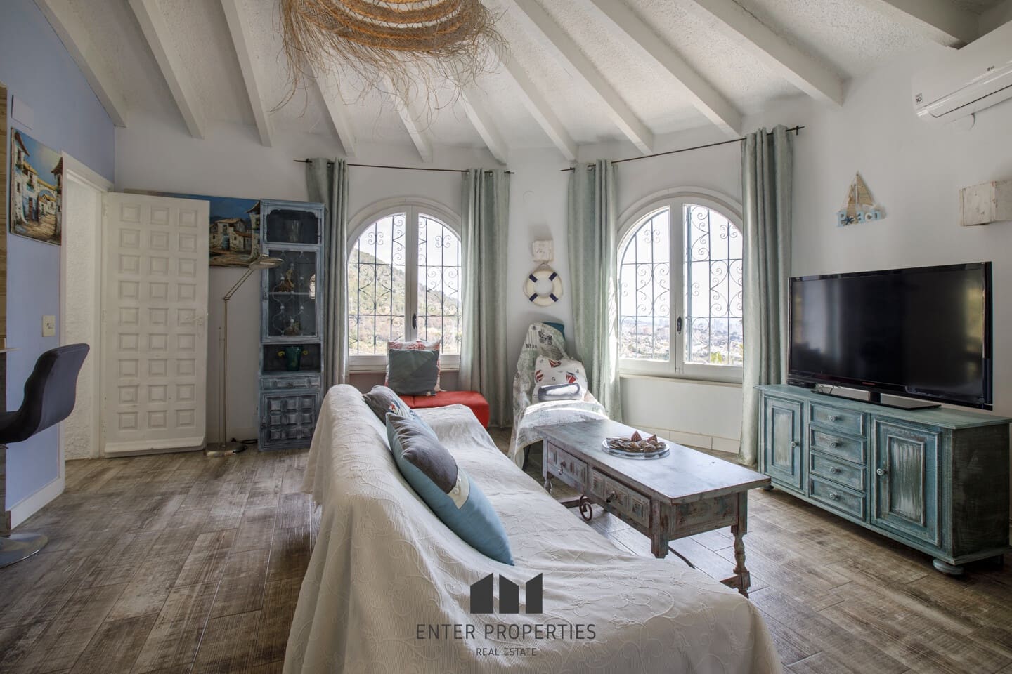 5 sypialnia Willa na sprzedaż w Calpe / Calp z basenem garażem - 635 000 € (Ref: 8920922)