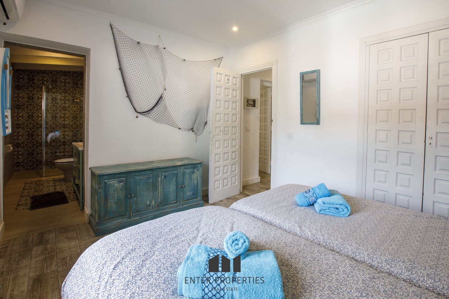 5 sypialnia Willa na sprzedaż w Calpe / Calp z basenem garażem - 635 000 € (Ref: 8920922)