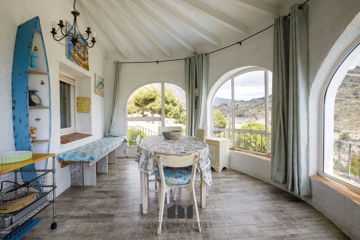 5 sypialnia Willa na sprzedaż w Calpe / Calp z basenem garażem - 635 000 € (Ref: 8920922)