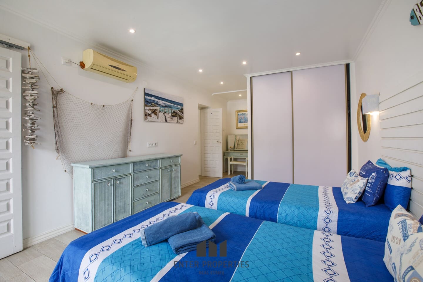 5 sypialnia Willa na sprzedaż w Calpe / Calp z basenem garażem - 635 000 € (Ref: 8920922)