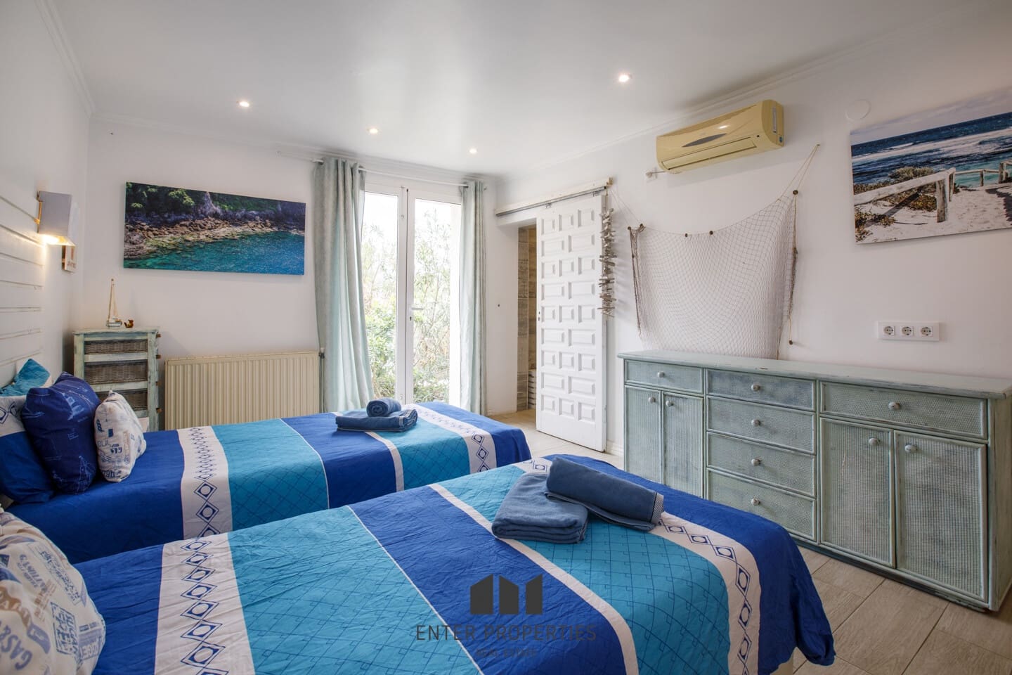 5 sypialnia Willa na sprzedaż w Calpe / Calp z basenem garażem - 635 000 € (Ref: 8920922)