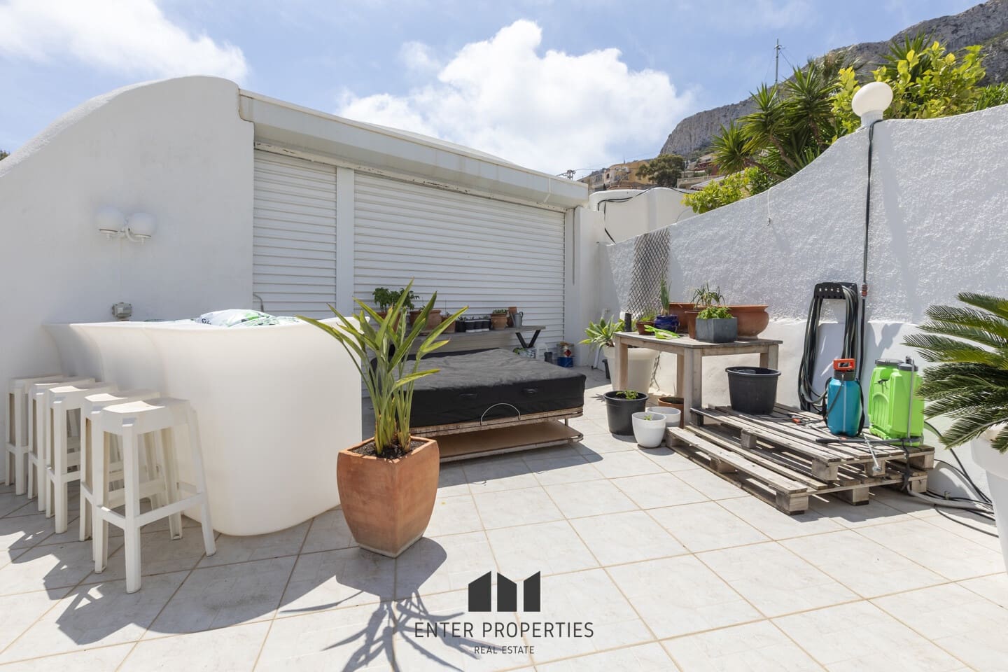 4 sypialnia Willa na sprzedaż w Calpe / Calp z basenem garażem - 645 000 € (Ref: 8991984)