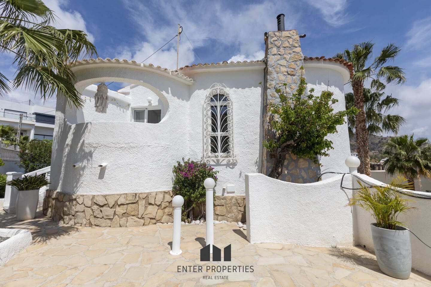 4 sypialnia Willa na sprzedaż w Calpe / Calp z basenem garażem - 645 000 € (Ref: 8991984)