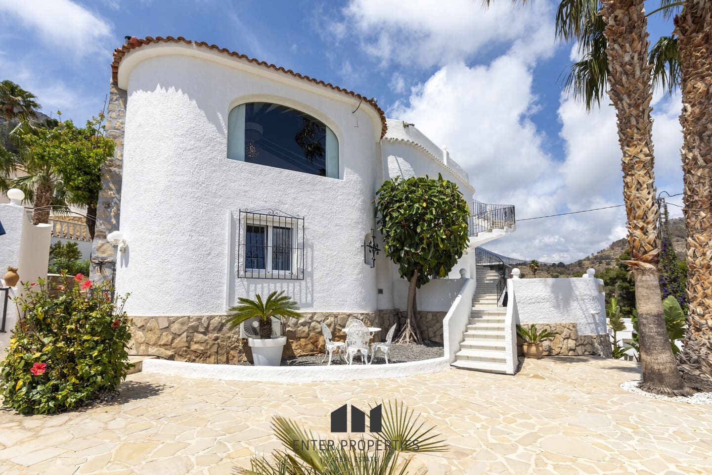 4 sypialnia Willa na sprzedaż w Calpe / Calp z basenem garażem - 645 000 € (Ref: 8991984)