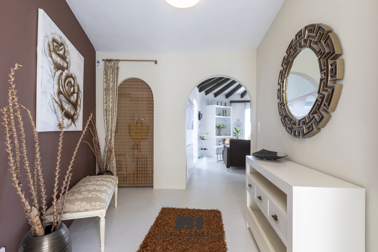 4 sypialnia Willa na sprzedaż w Calpe / Calp z basenem garażem - 645 000 € (Ref: 8991984)