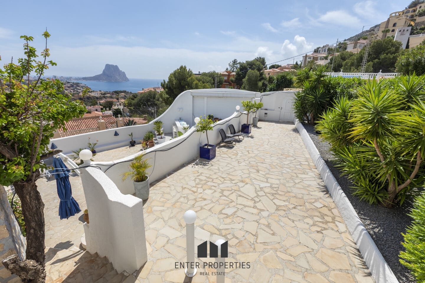 4 sypialnia Willa na sprzedaż w Calpe / Calp z basenem garażem - 645 000 € (Ref: 8991984)