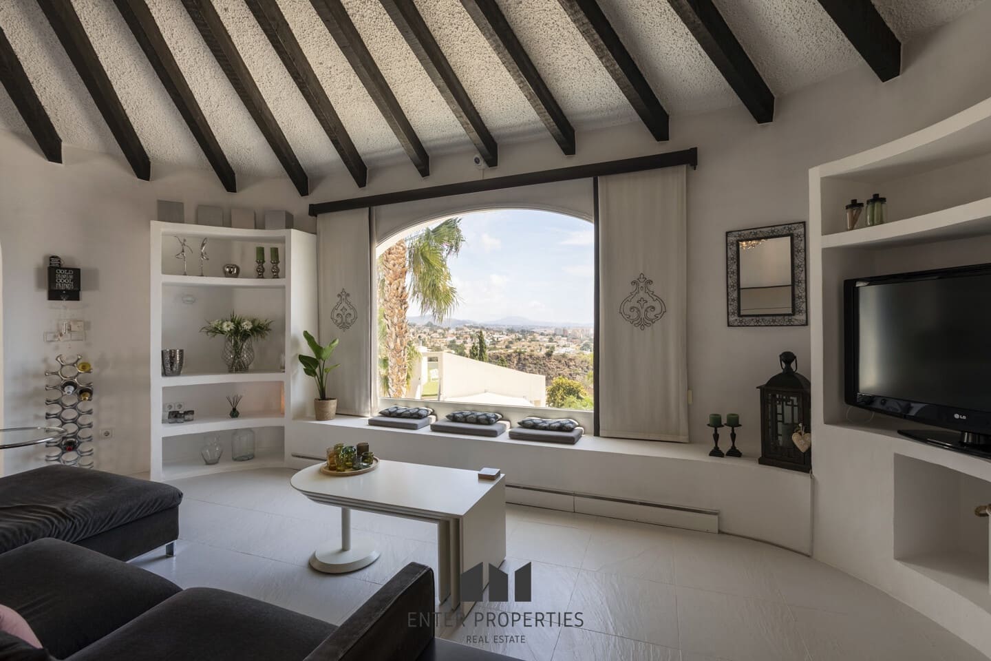 4 sypialnia Willa na sprzedaż w Calpe / Calp z basenem garażem - 645 000 € (Ref: 8991984)