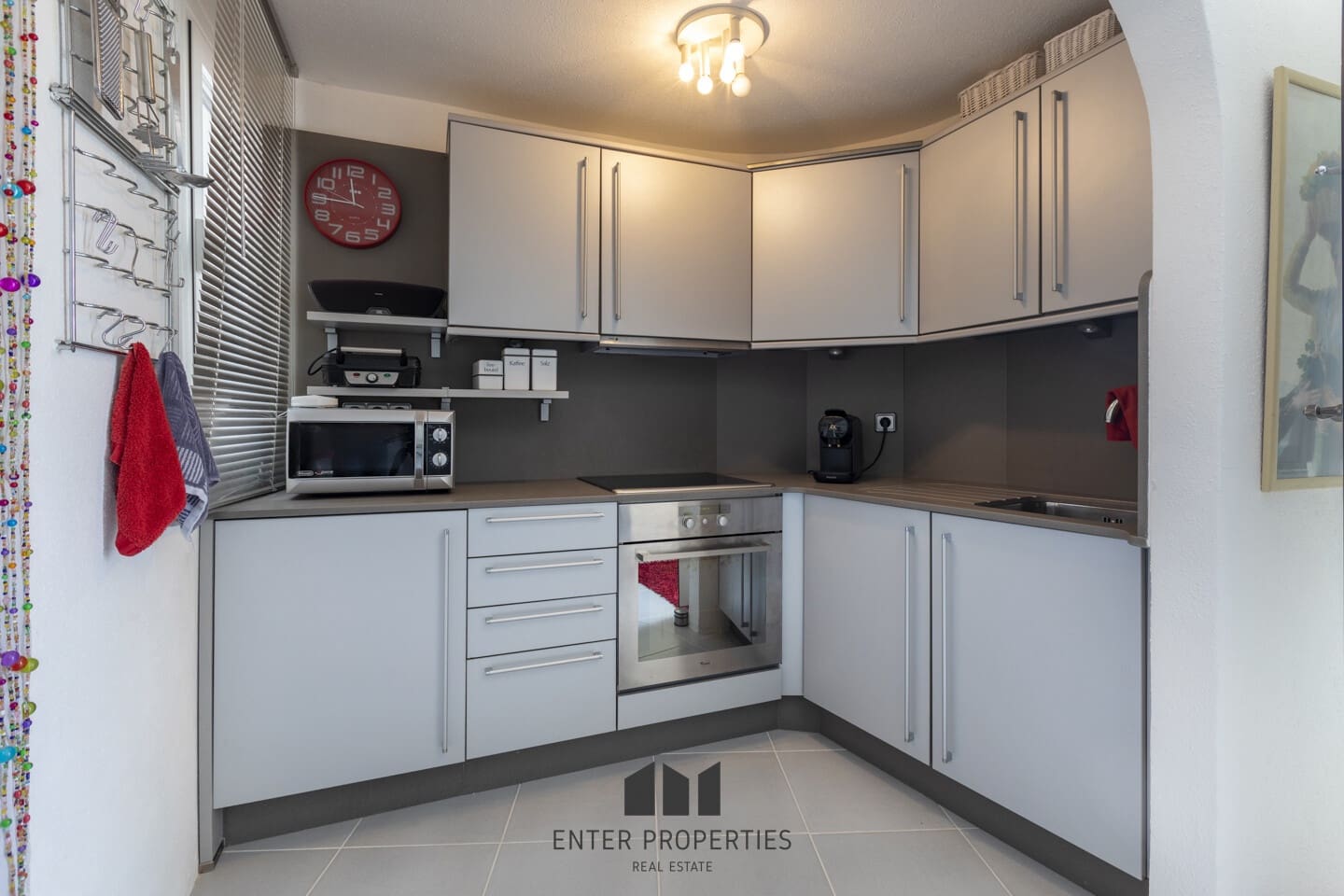 4 sypialnia Willa na sprzedaż w Calpe / Calp z basenem garażem - 645 000 € (Ref: 8991984)