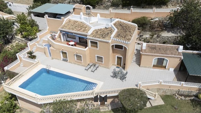 3 bedroom Villa for sale in Partida Tosal - Zona del Castellans, Javea / Xàbia with pool garage - € 795,000 (Ref: 9013703)