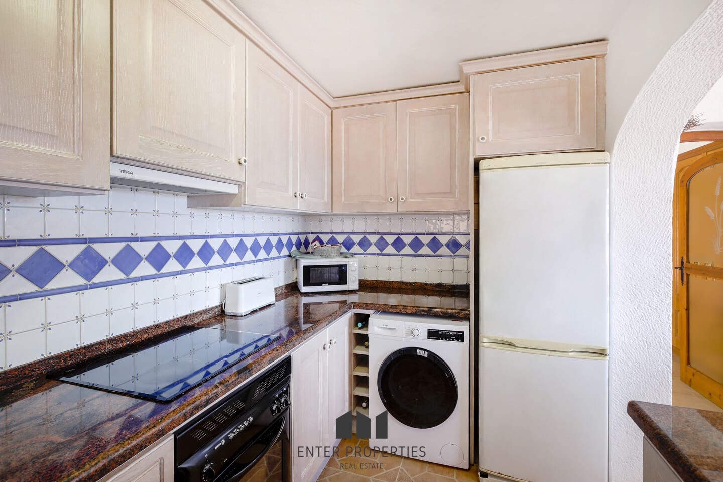 3 soveværelse Villa til salg i Javea / Xabia med swimmingpool garage - € 795.000 (Ref: 9013703)