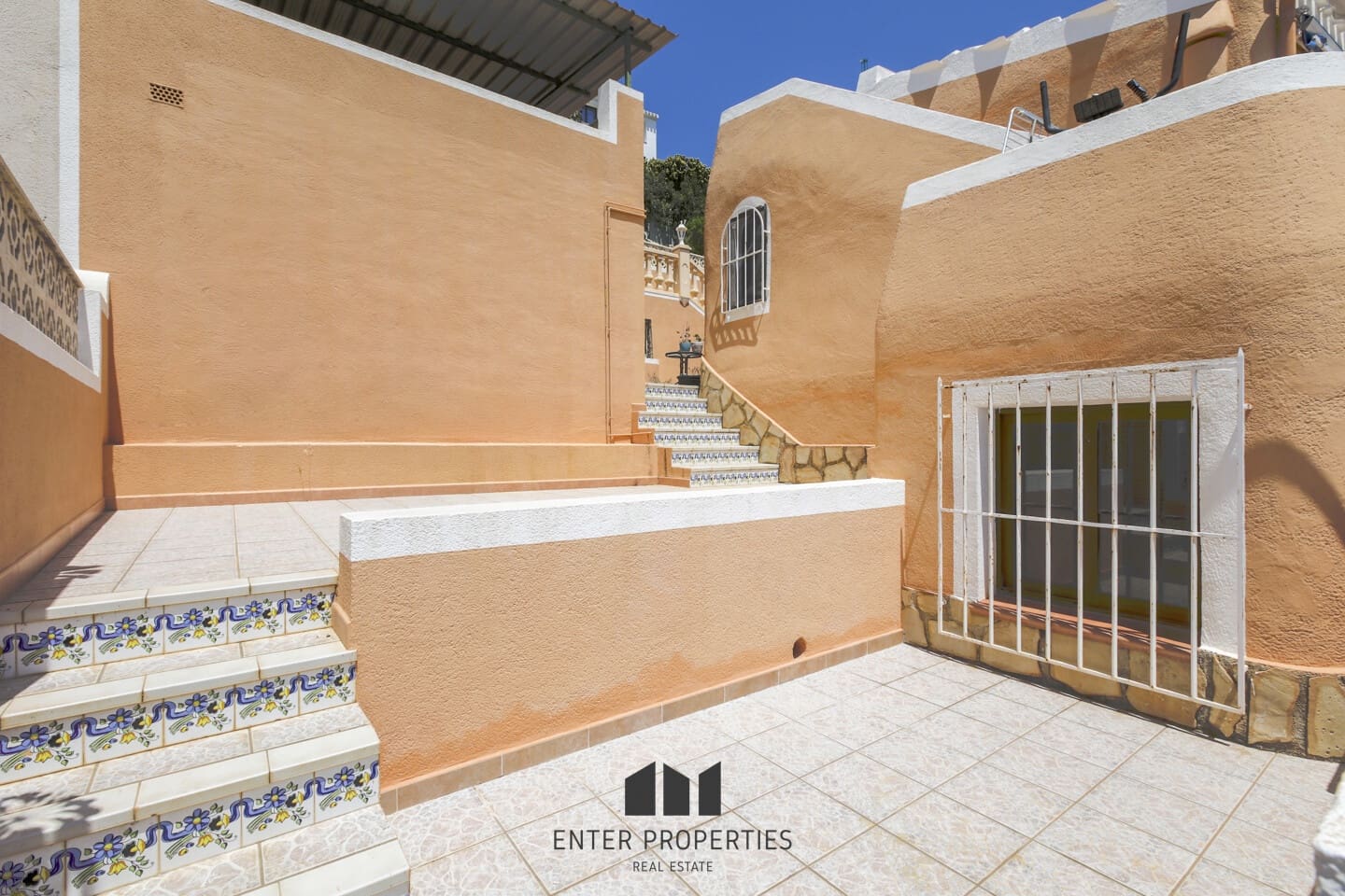 3 soveværelse Villa til salg i Javea / Xabia med swimmingpool garage - € 795.000 (Ref: 9013703)