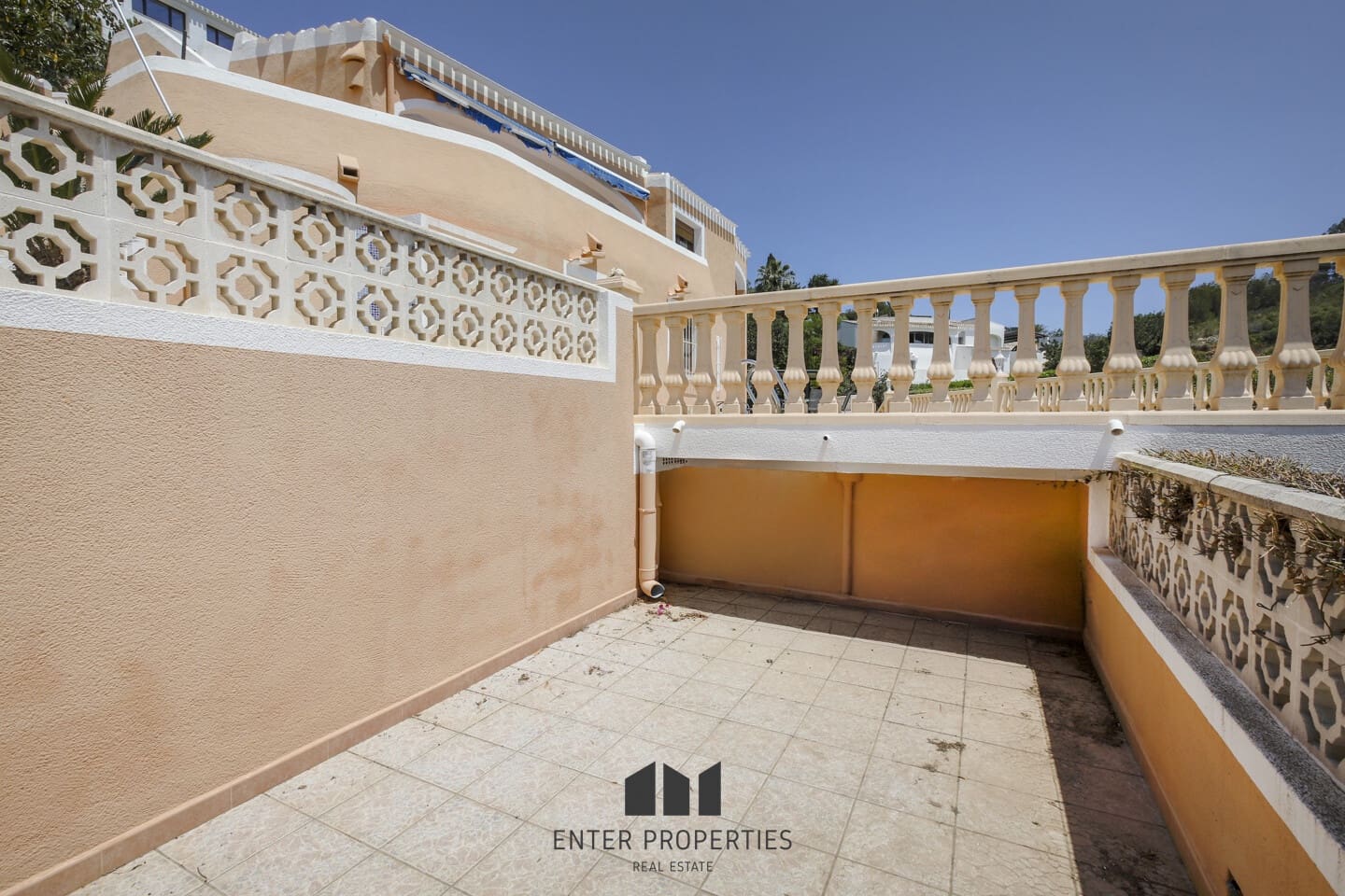3 soveværelse Villa til salg i Javea / Xabia med swimmingpool garage - € 795.000 (Ref: 9013703)