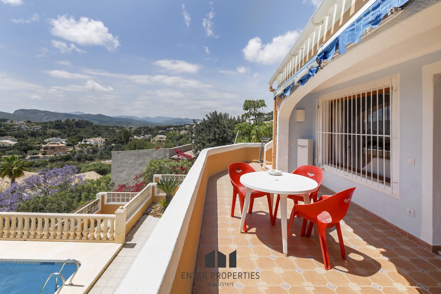 3 soveværelse Villa til salg i Javea / Xabia med swimmingpool garage - € 795.000 (Ref: 9013703)
