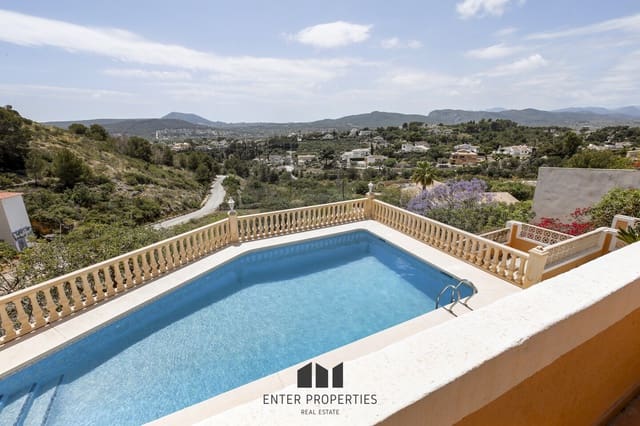 3 bedroom Villa for sale in Partida Tosal - Zona del Castellans, Javea / Xàbia with pool garage - € 795,000 (Ref: 9013703)