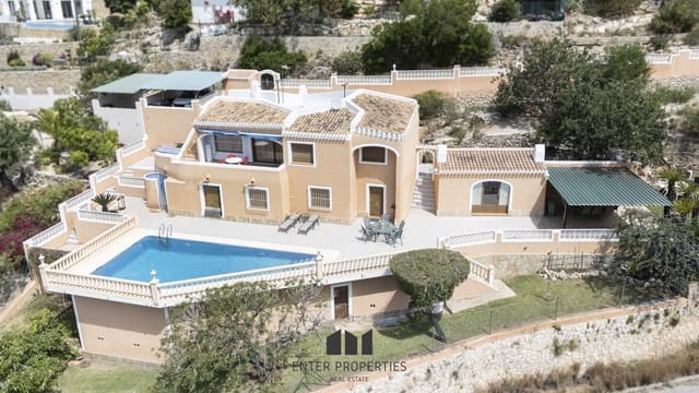 3 bedroom Villa for sale in Partida Tosal - Zona del Castellans, Javea / Xàbia with pool garage - € 795,000 (Ref: 9013703)
