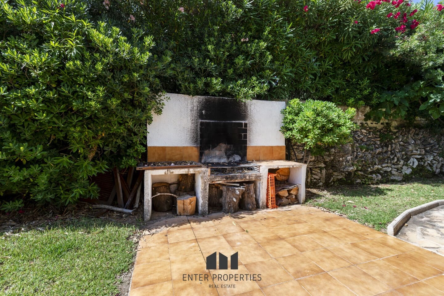 6 soverom Villa til salgs i Javea / Xabia med svømmebasseng garasje - € 850 000 (Ref: 9100448)