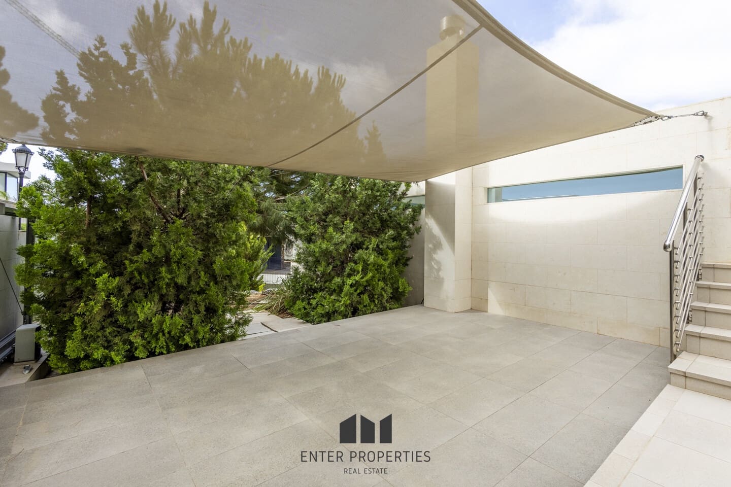 5 bedroom Villa for sale in Altea with pool - € 2,480,000 (Ref: 9127937)