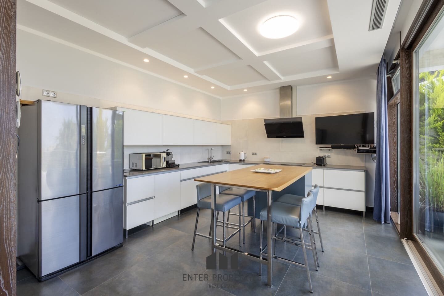 5 bedroom Villa for sale in Altea with pool - € 2,480,000 (Ref: 9127937)