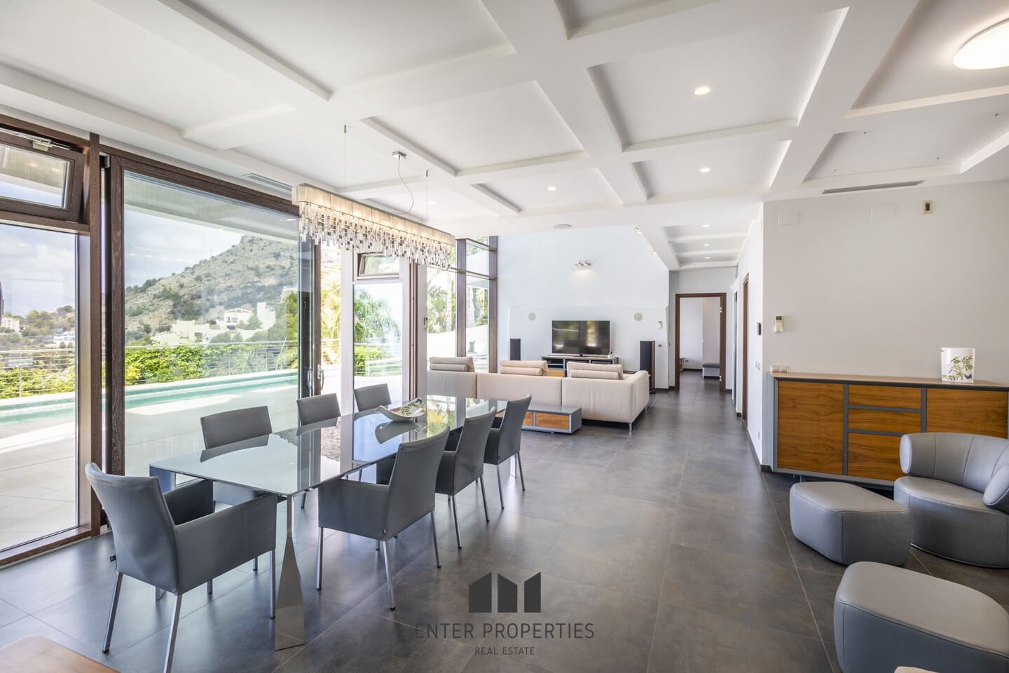 5 bedroom Villa for sale in Altea with pool - € 2,480,000 (Ref: 9127937)