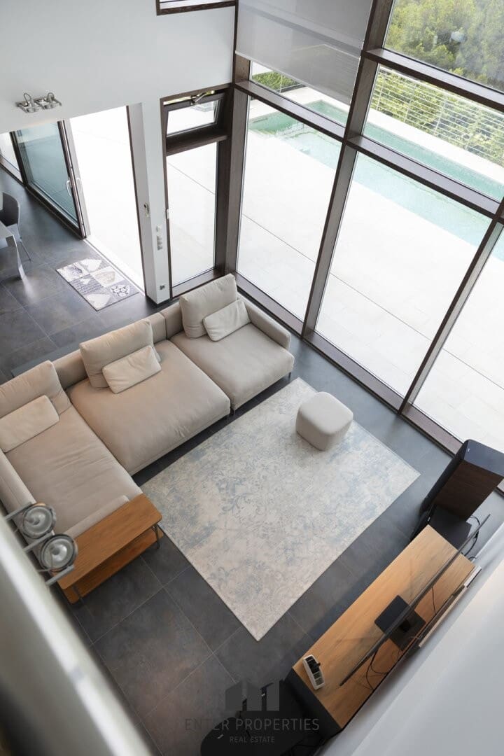 5 bedroom Villa for sale in Altea with pool - € 2,480,000 (Ref: 9127937)