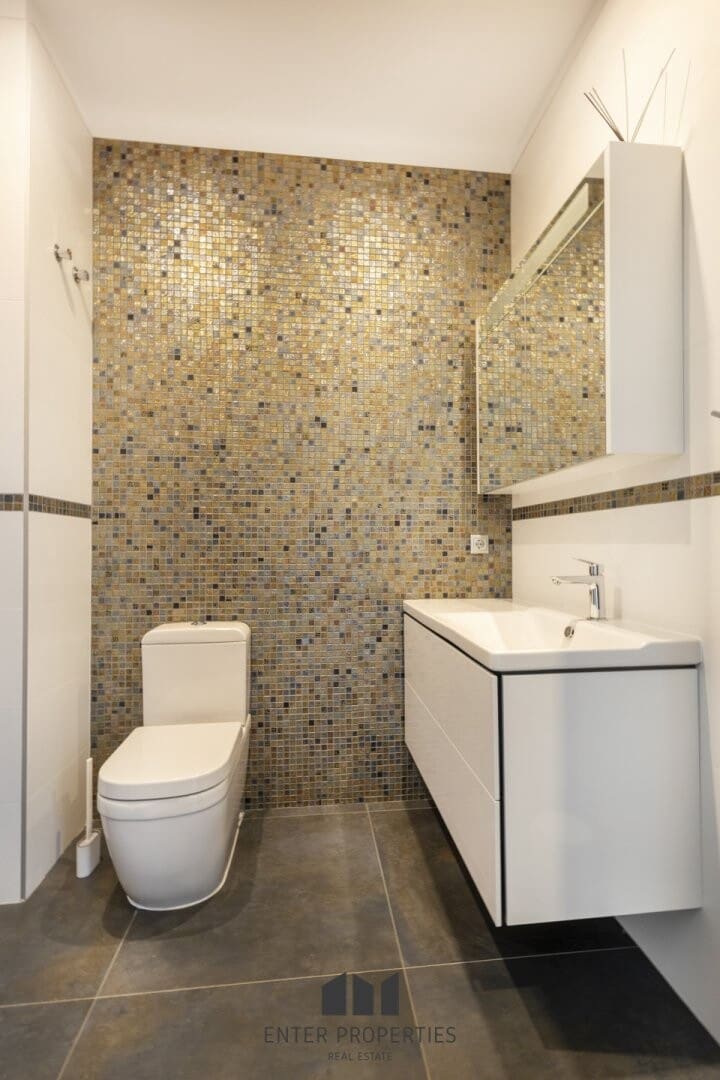 5 bedroom Villa for sale in Altea with pool - € 2,480,000 (Ref: 9127937)