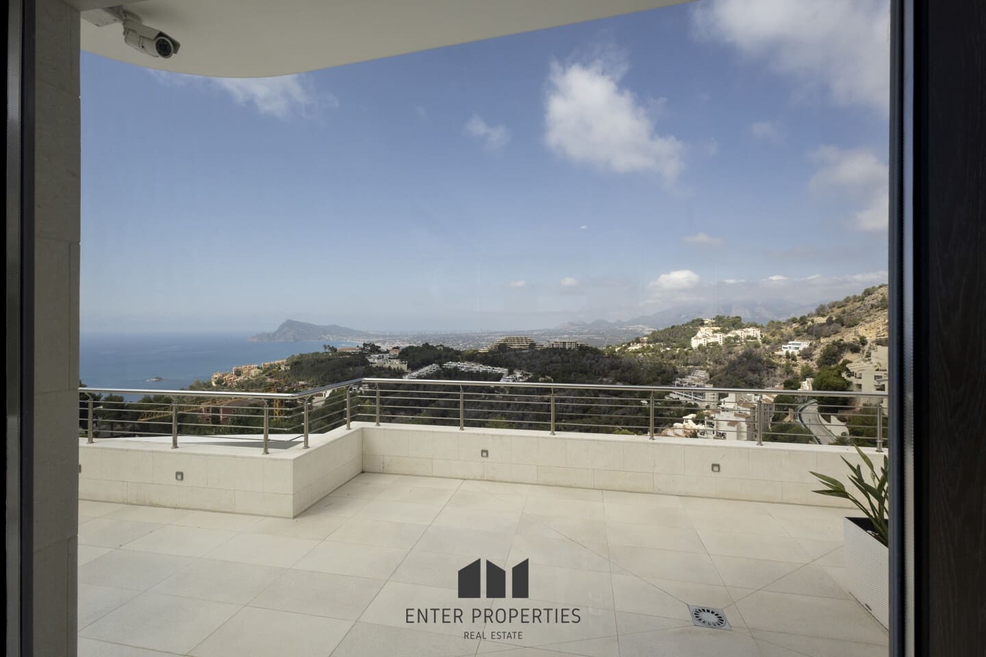 5 bedroom Villa for sale in Altea with pool - € 2,480,000 (Ref: 9127937)