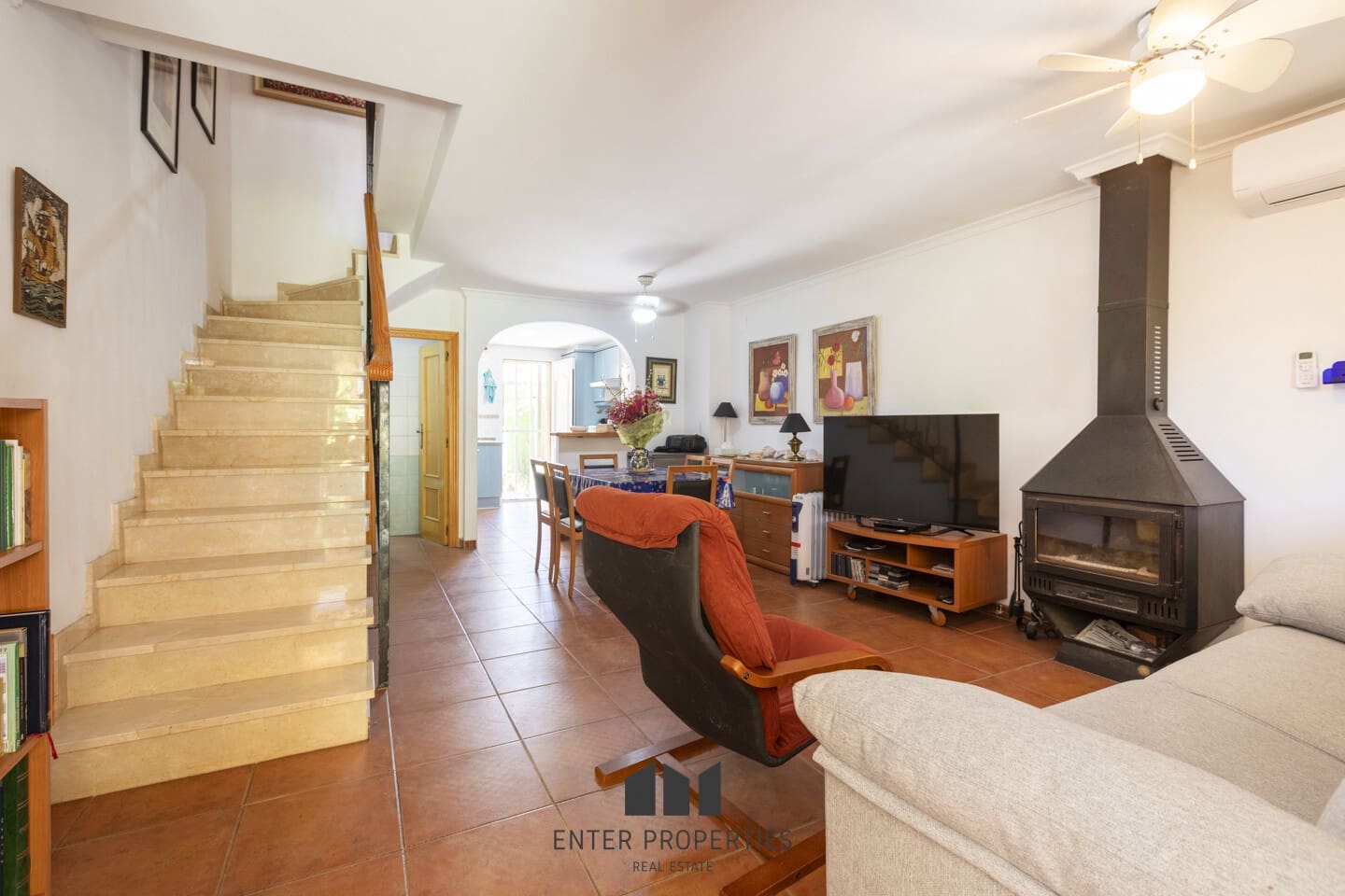 3 soveværelse Rækkehus til salg i Els Poblets med swimmingpool - € 280.000 (Ref: 9136805)