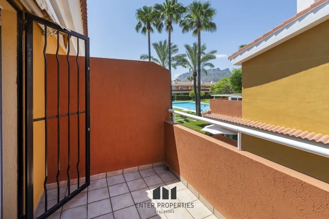 3 makuuhuone Rivitalo myytävänä paikassa Els Poblets mukana uima-altaan - 280 000 € (Ref: 9136805)