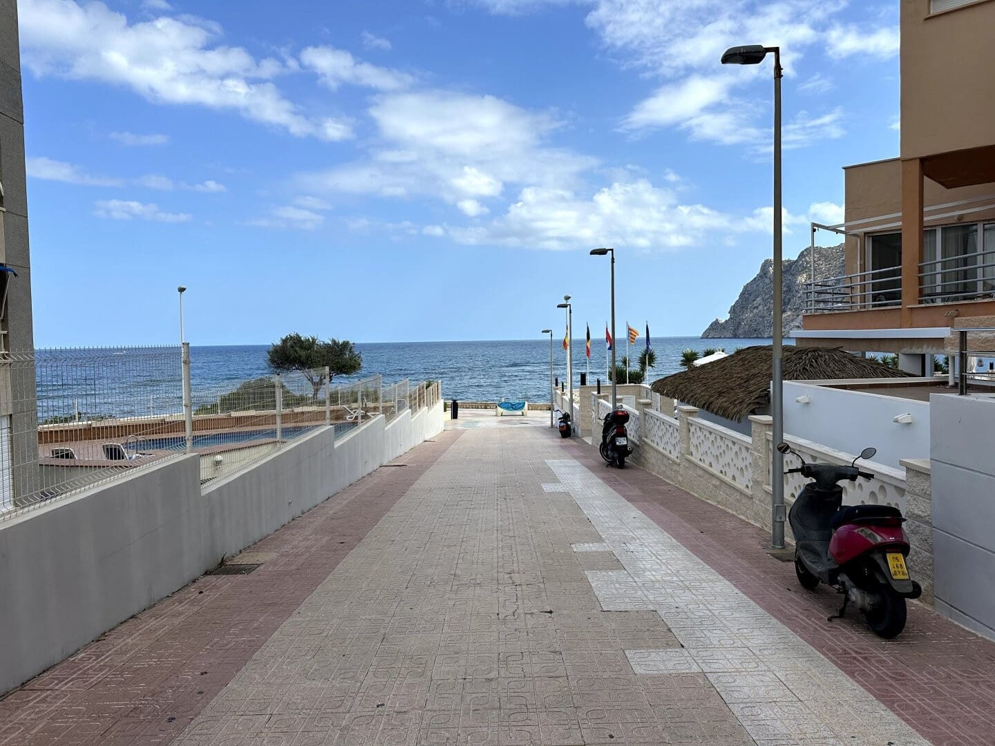 1 sovrum Lägenhet till salu i Calpe / Calp med pool - 165 000 € (Ref: 9148144)