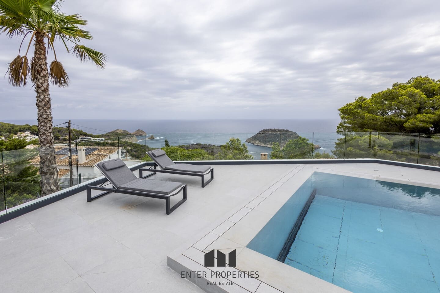 3 sovrum Villa till salu i Javea / Xabia med pool garage - 4 125 000 € (Ref: 9153583)