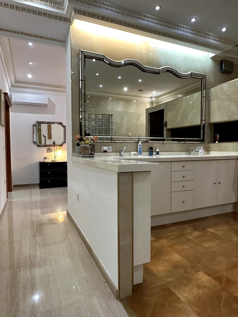 4 soverom Villa til salgs i Picassent med garasje - € 895 000 (Ref: 9163364)