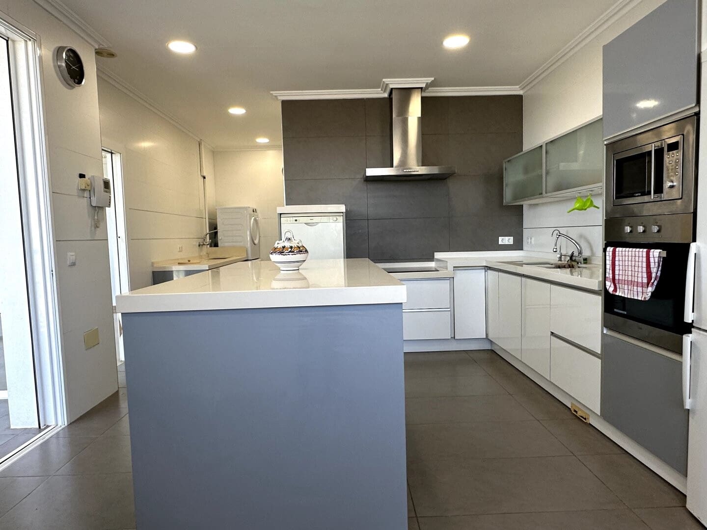 4 soverom Villa til salgs i Picassent med garasje - € 895 000 (Ref: 9163364)