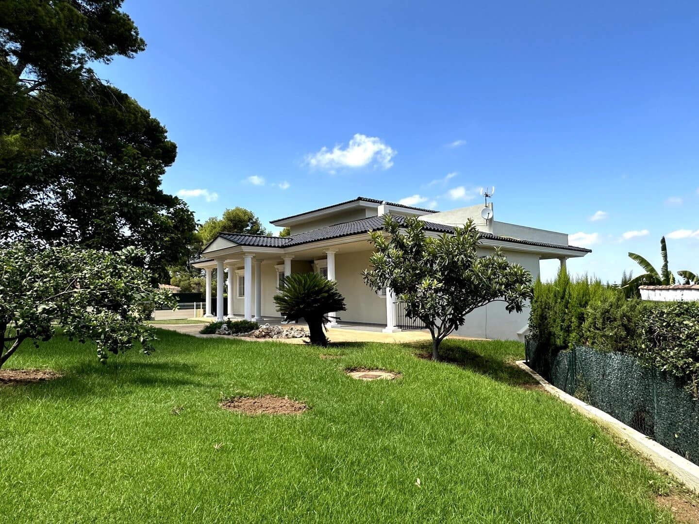 4 soverom Villa til salgs i Picassent med garasje - € 895 000 (Ref: 9163364)